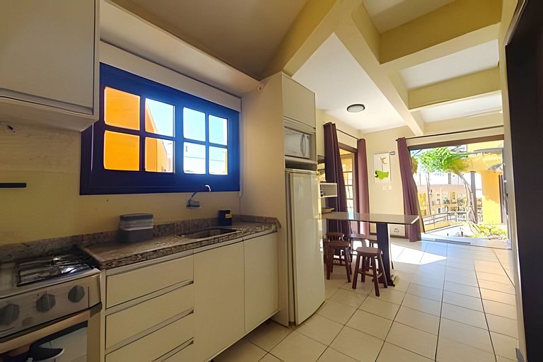 Villa Garoupeta | 2 dormitórios, centro Bombinhas