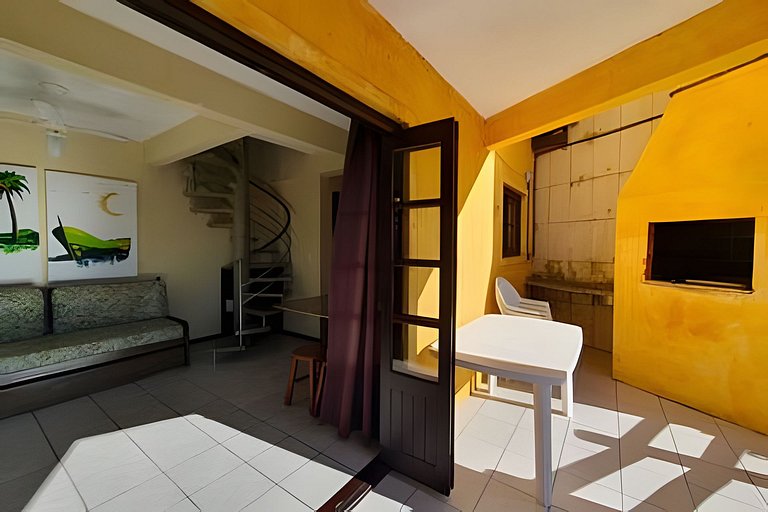 Villa Garoupeta | 2 dormitórios, centro Bombinhas