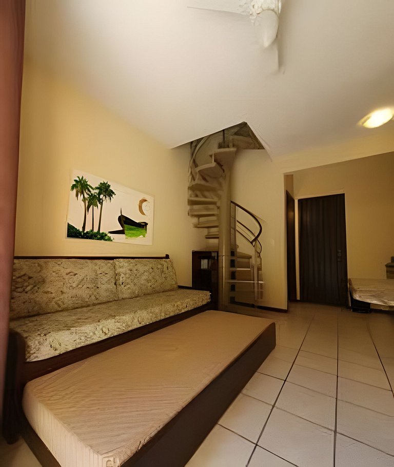 Cabana no centro de Bombinhas - 150mts da praia